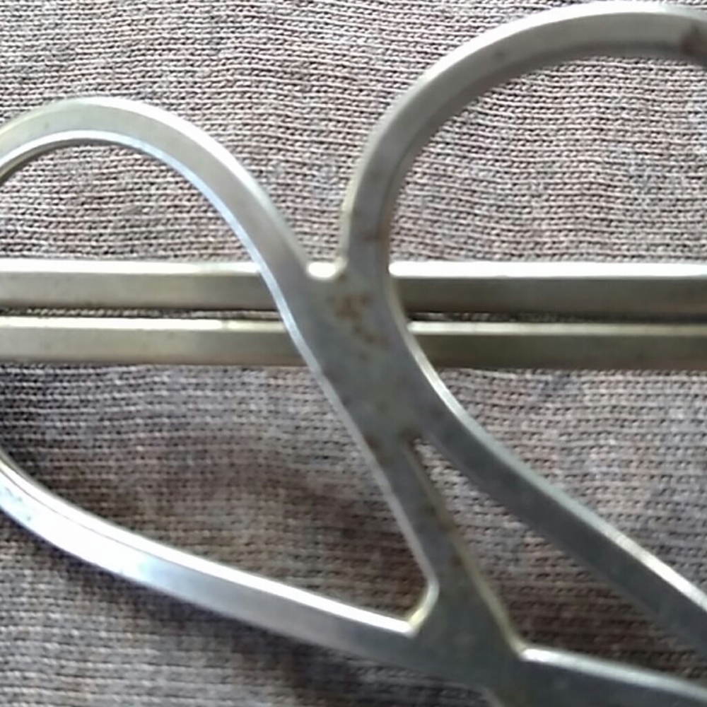 Silver Hair Accessory - Picture 5 of 7